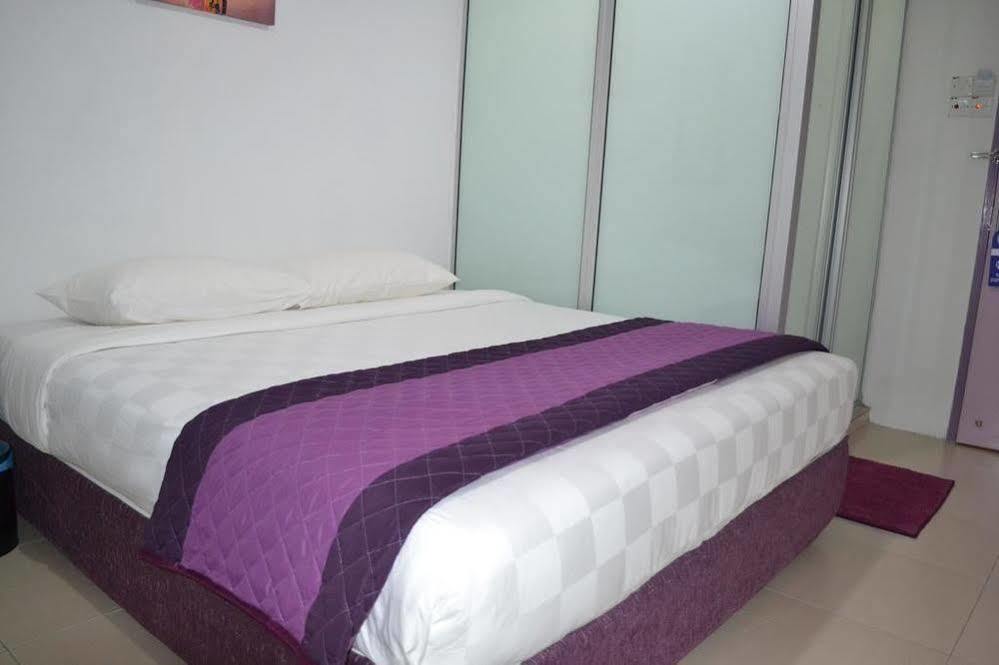 Lavender Hotel Teluk Intan Ngoại thất bức ảnh